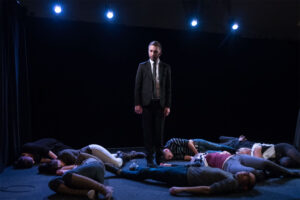 Nico hypnotiseur Spectacle Tours 37 Hypnose animation scène show scene Tours spectacle